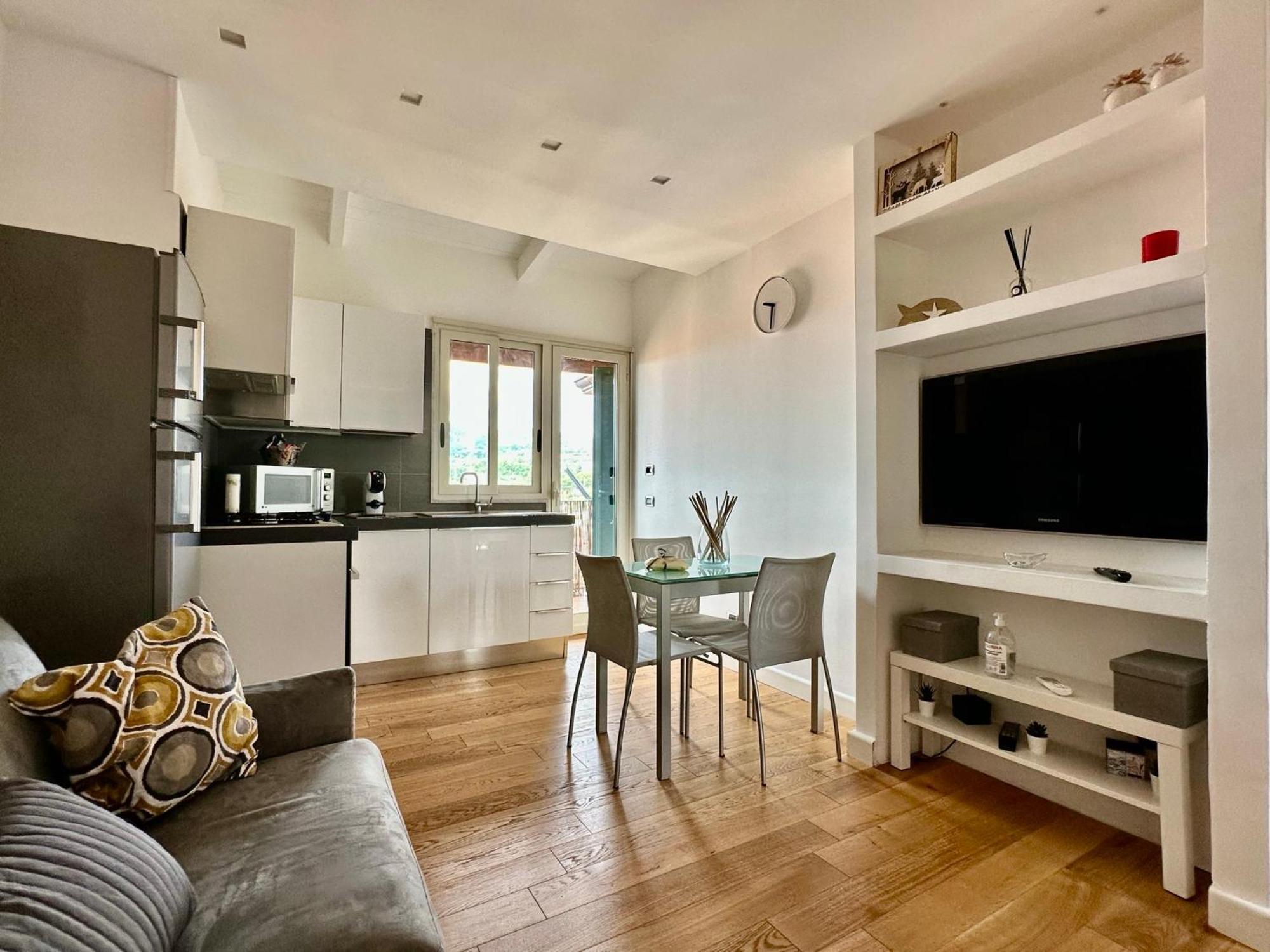 Suite Delicia Apartment - Appartamento Con Terrazza Naples Extérieur photo