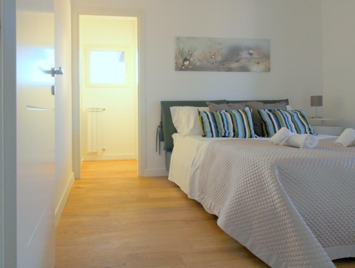 Suite Delicia Apartment - Appartamento Con Terrazza Naples Extérieur photo
